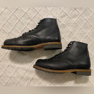 listing-status-banner